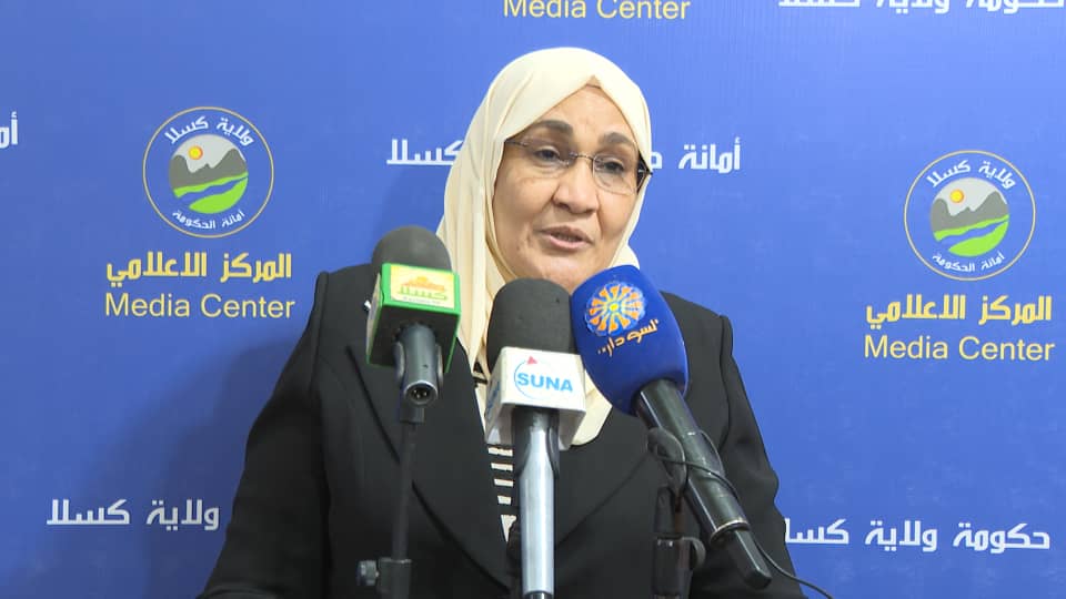 وكيل وزارة العدل تتفقد امتحان المعادلة بكسلا